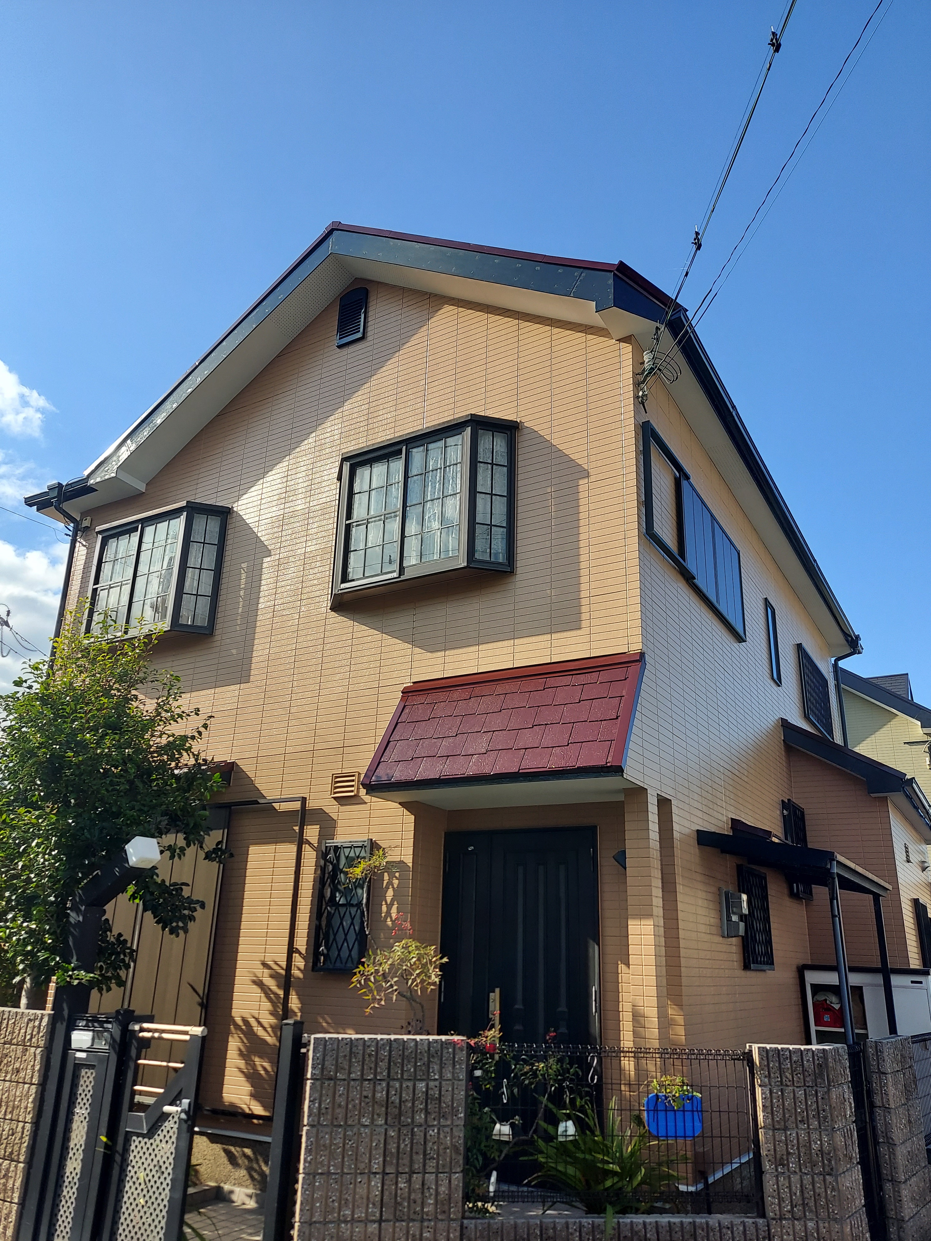 R6 12/10 岸和田市/H様邸 壁スーパーセランフレックスNTR-05 屋根クールくん/ラクーンブラウン